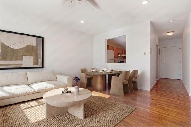 Photo - 22 Branchfield St Unit D1