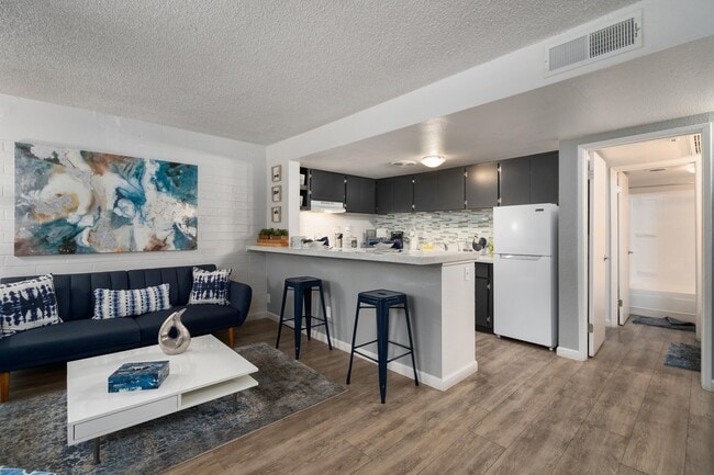 Photo - Crosstown Phoenix