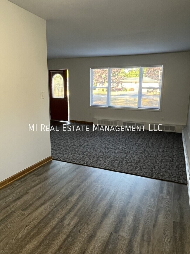Photo - 11276 Avery Ave
