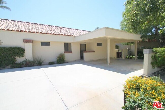 Building Photo - 40590 La Costa Cir E Unit 73-03 Rental
