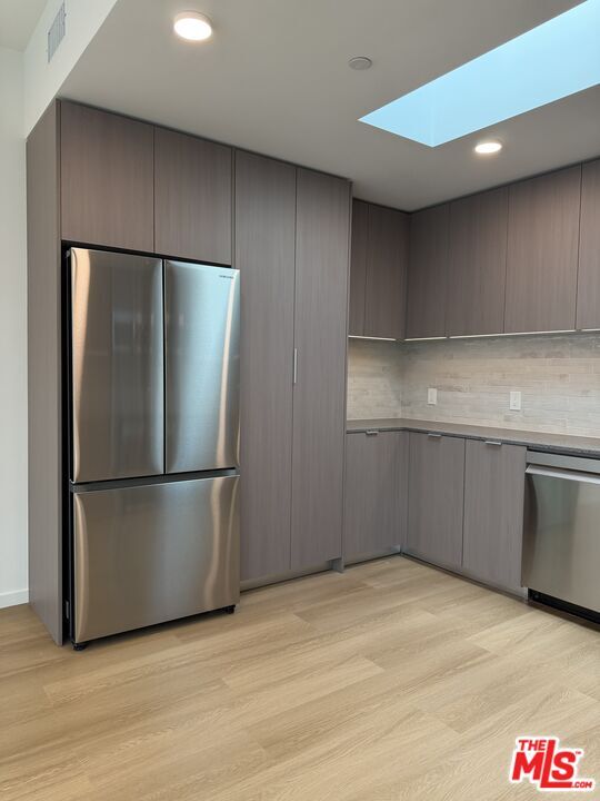 5119 Colfax Ave Unit 303