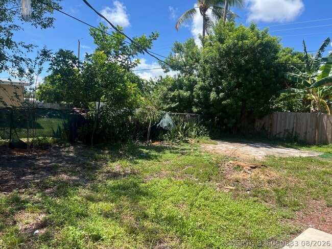 Photo - 4721 NE 18th Ave