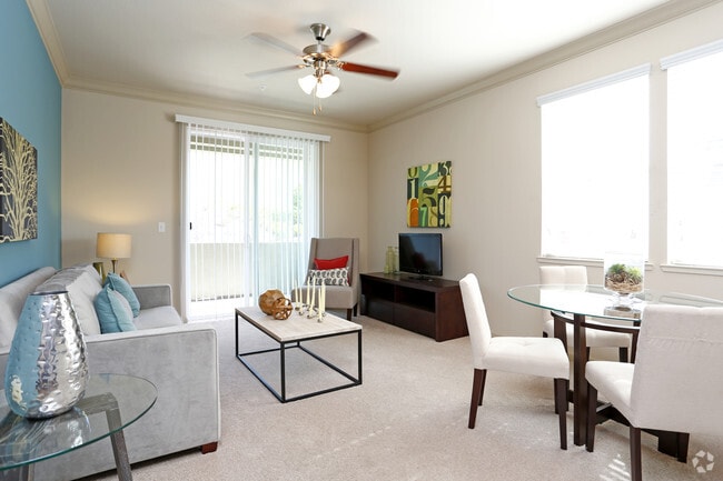 Genova - Highlands Point