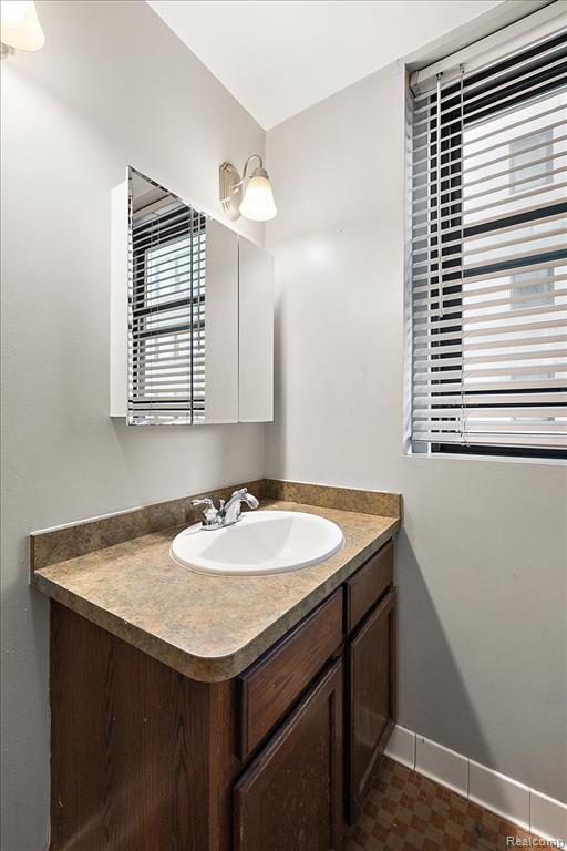 Photo - 15 E Kirby St Unit 217