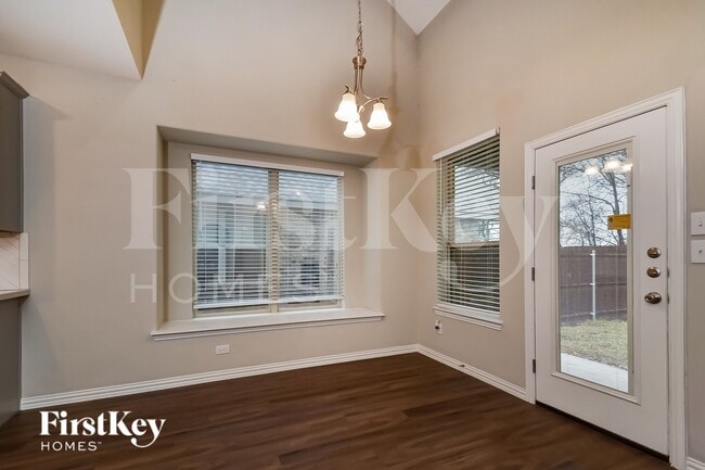 Photo - 2815 Willow Ln