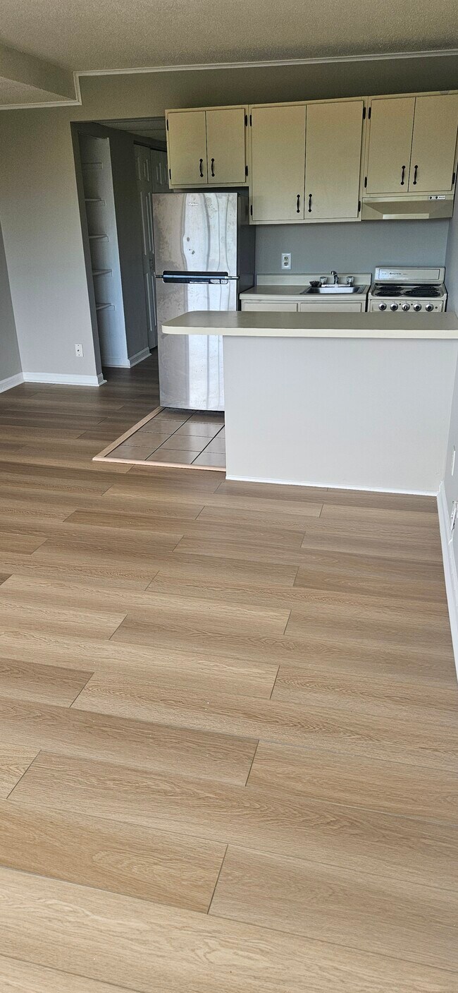 Photo - 1700 Clinch Ave Unit University Towers #303