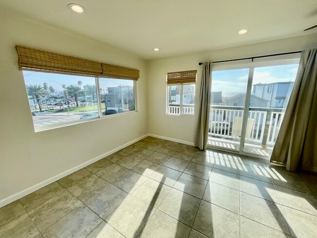Building Photo - 16 Hermosa Ave Unit B Rental