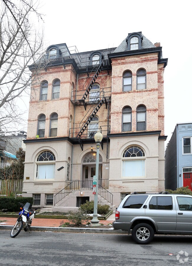 1512 CORCORAN ST NW