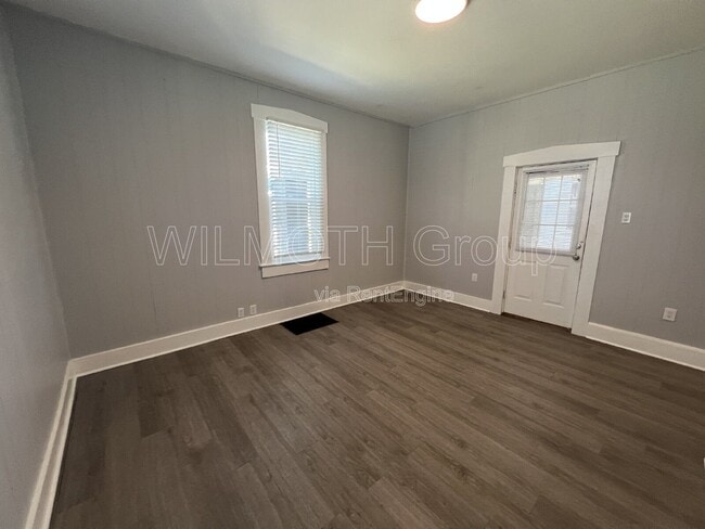 Photo - 133 W Hendricks St Unidad 2