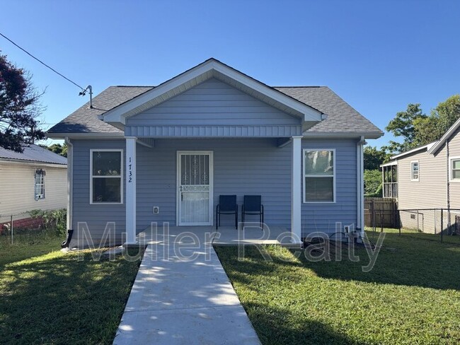 Photo - 1732 Jourolman Ave