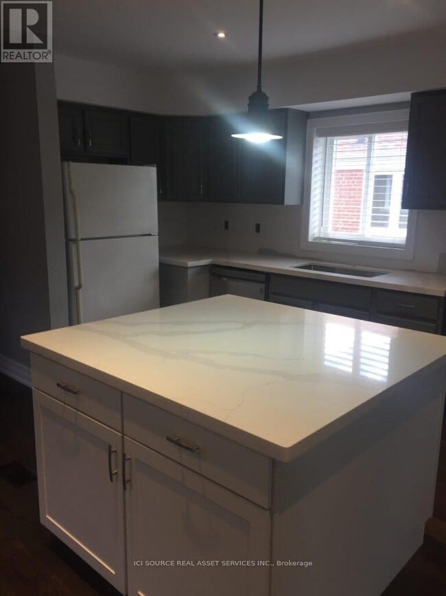 Photo - 17 Hubert Ave