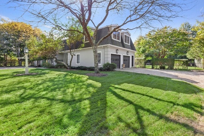 Photo - 15 S Hill St