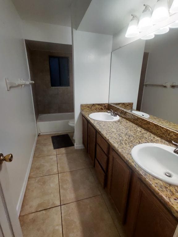 Photo - 525 E Warren Ave Townhome