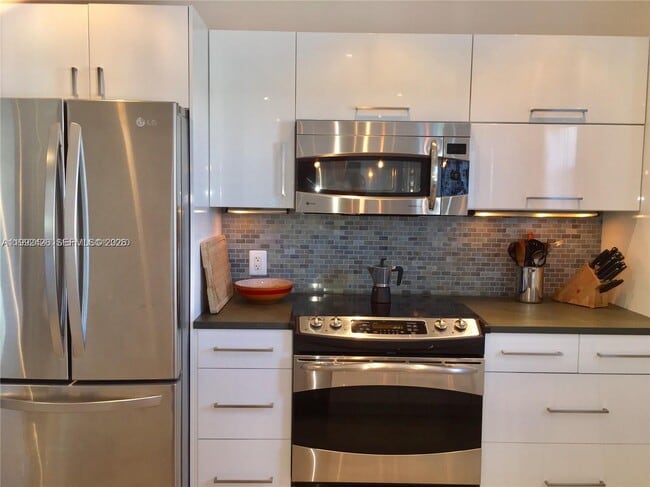 Photo - 618 Euclid Ave Unidad 404