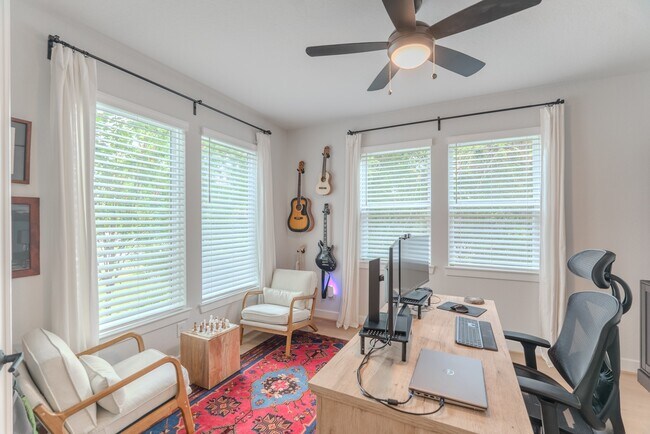 Photo - 63 Perennial Cyn Dr