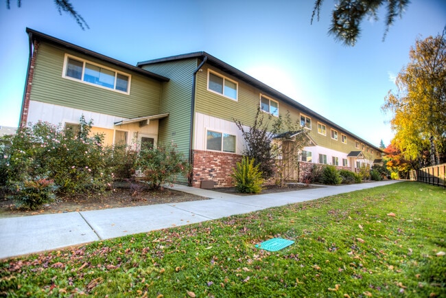 Photo - 414 E 9th St Unit 12