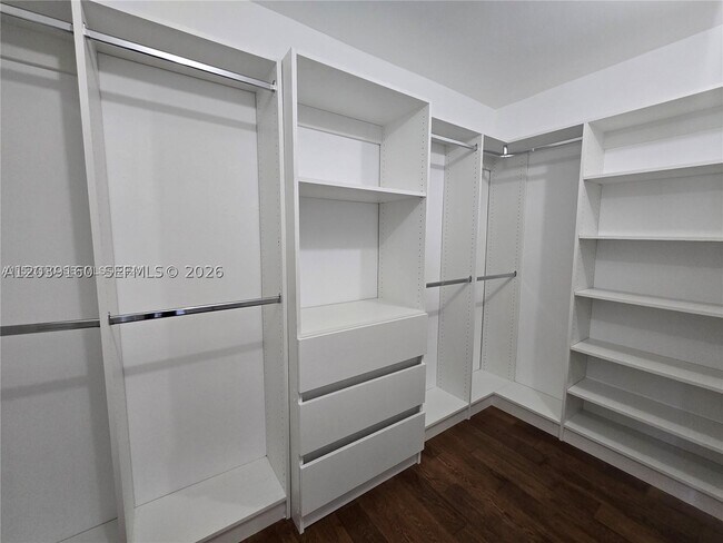 Photo - 1717 N Bayshore Dr Unit B-4137