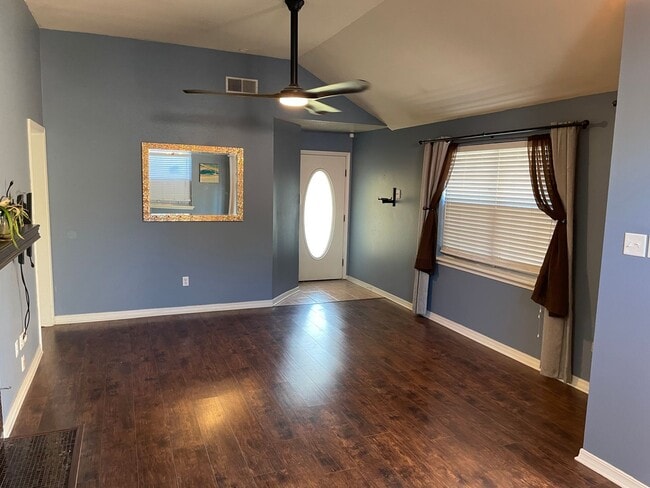 1336 Pecan Square