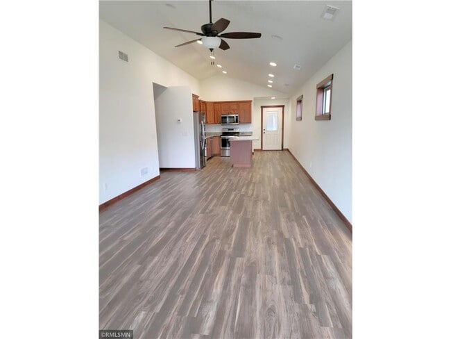 Photo - 3507 Sevenoaks St