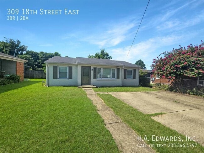 Photo - 309 18th St E