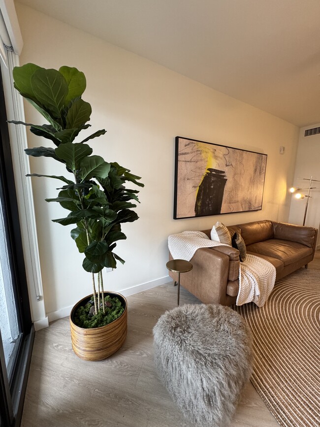 Photo - 2405 NE 194th St Unit A3