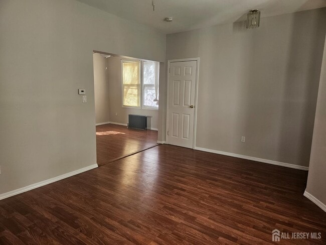 Photo - 421 River Dr Unit 1