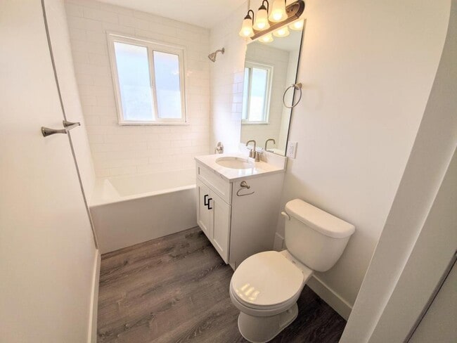 Photo - 134 N 925 E St