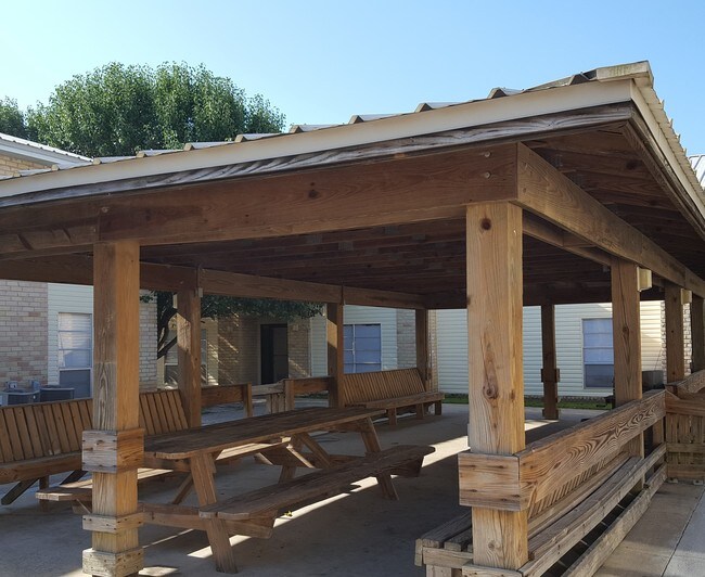 Photo - Willow Creek MS