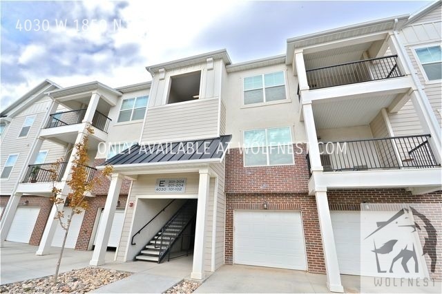 No Deposit Option! Spacious 3 Bedroom Lehi... - No Deposit Option! Spacious 3 Bedroom Lehi... Condo Unit 303