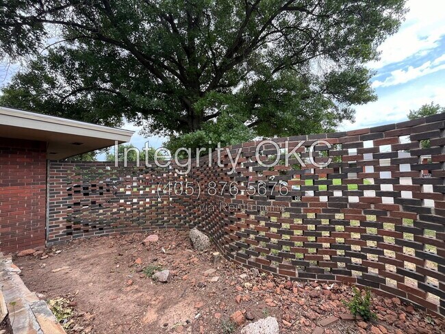 Photo - 4433 NW Liberty St