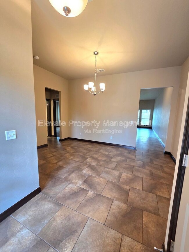 Photo - 2301 Starwood Wy
