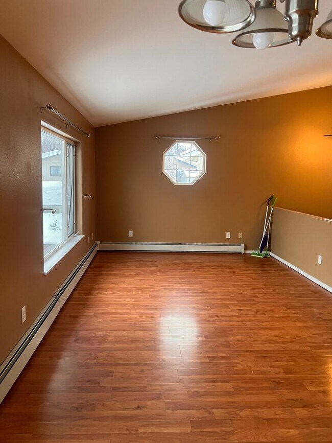 Photo - Beautiful 3 bedroom/2bath with spacious deck and backyard