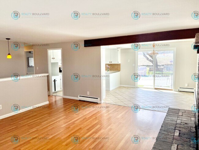 Photo - Perfect home in Reno with 2 car garage, ba...