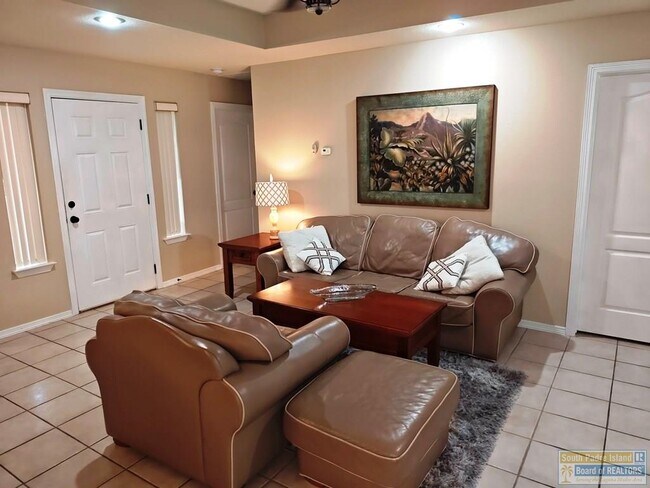 Photo - 1 Pinehurst Dr