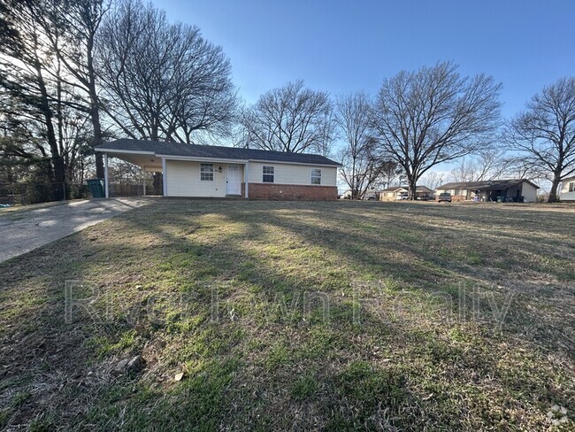 Building Photo - 1841 Vaught Cir Rental