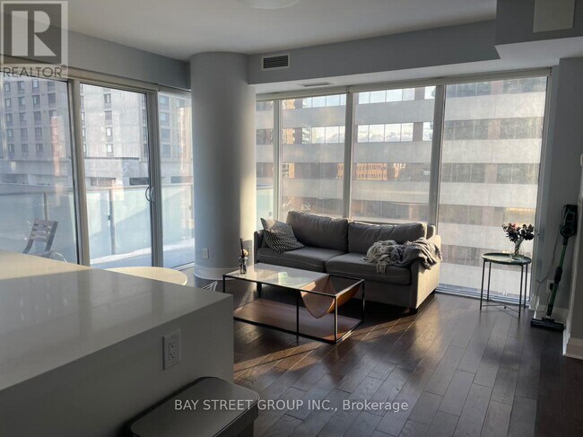 Photo - 1080 Bay St. Unit 510