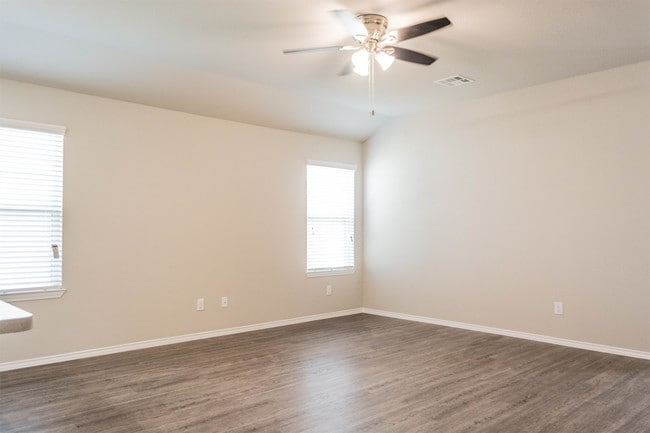 Photo - 2340 Arctic Warbler