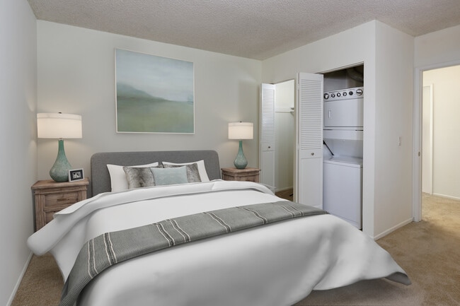 Classic bedroom and in-home washer/dryer