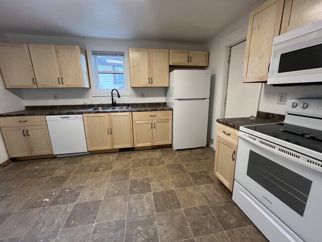 Photo - 312 S Chestnut Ave