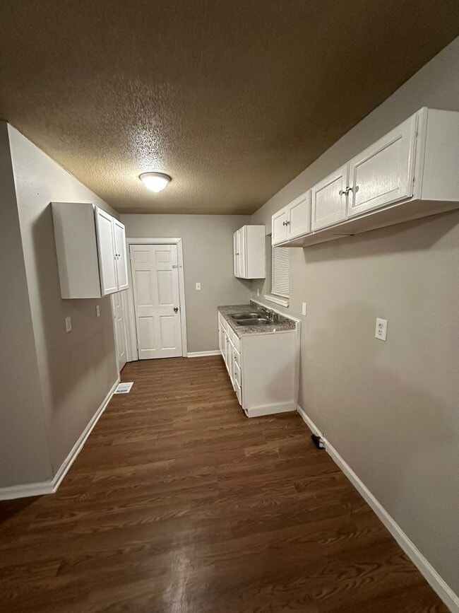 Photo - 3 bedroom 1.5 bathroom