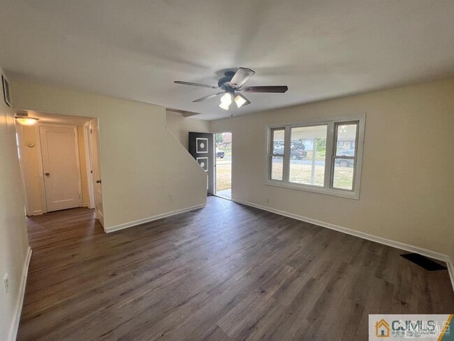 Photo - 1008 Terrace Blvd