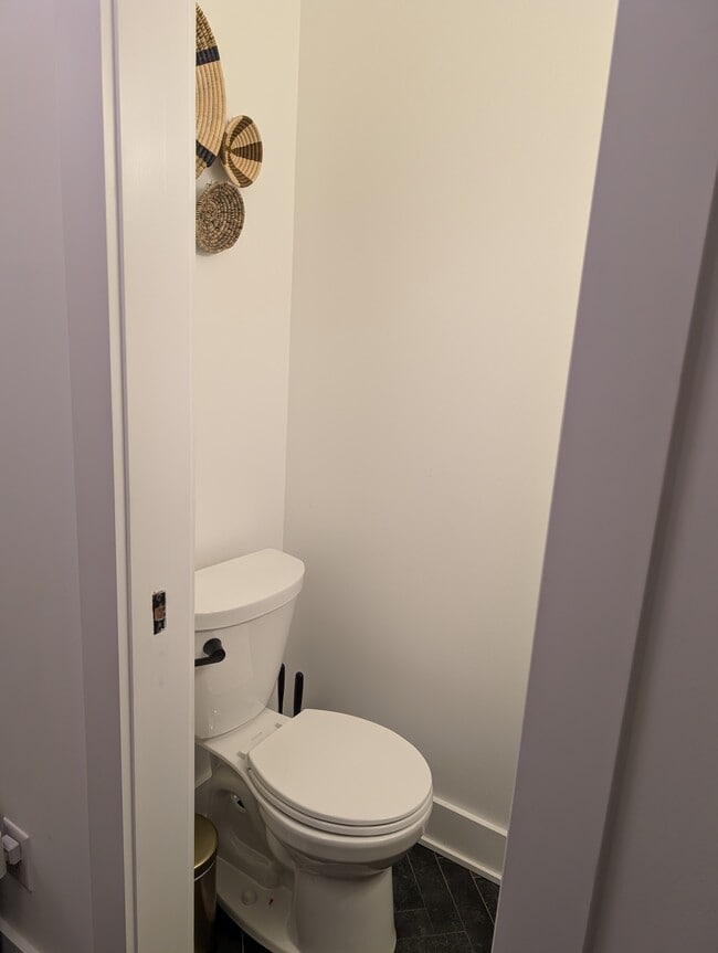 Photo - 409 Walnut Ave