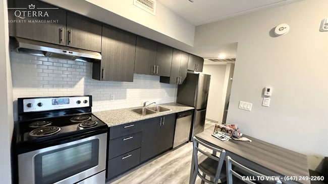 Photo - 275 Larch St Unité 413-275F Larch St, Waterl