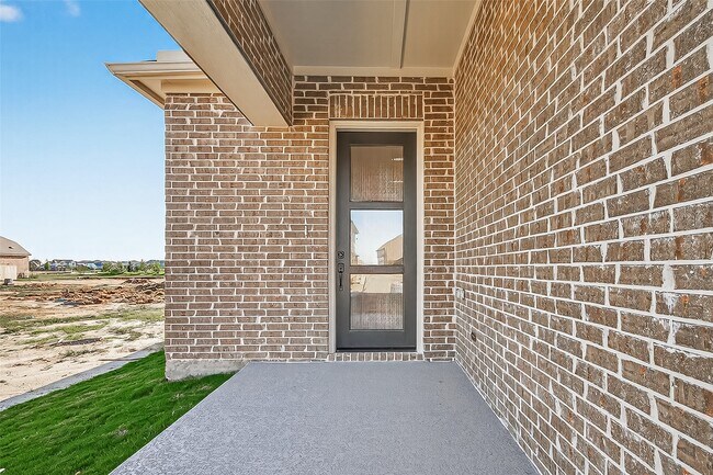 Photo - 11219 Peacock Flower St