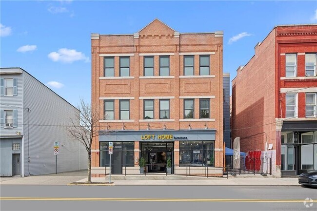 Building Photo - 3529 Butler St Rental