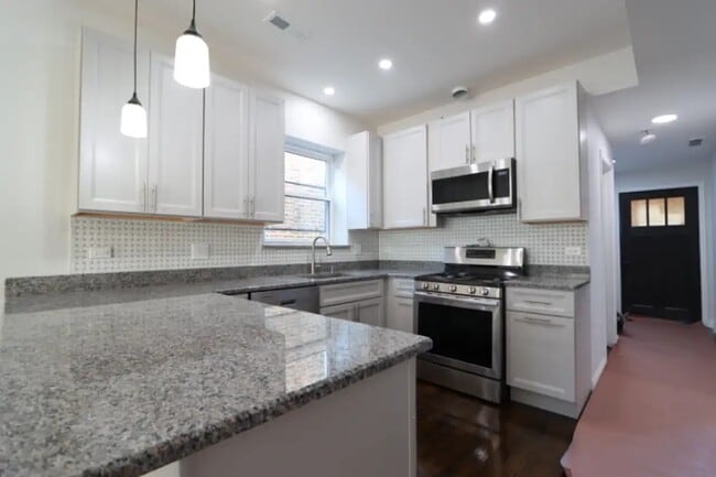 Photo - 3120 W Eastwood Ave Unit 2