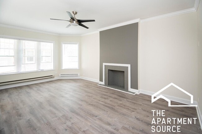 Photo - 327 Kedzie St Unit 2