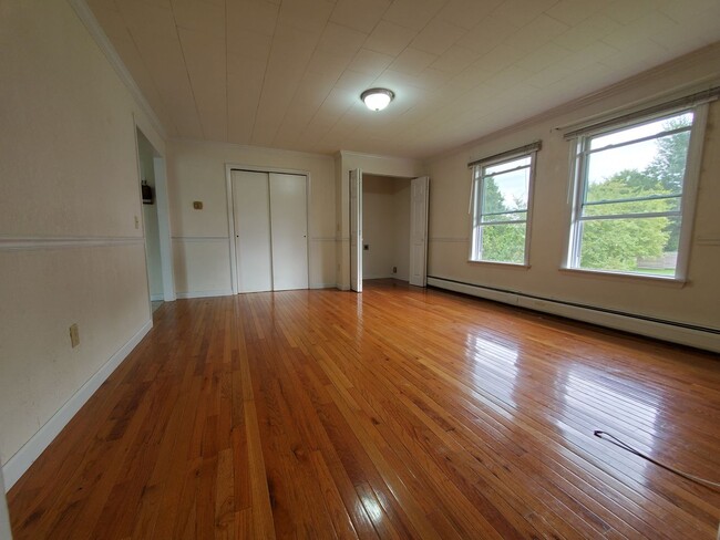 Photo - 77 Joseph St Unit 2