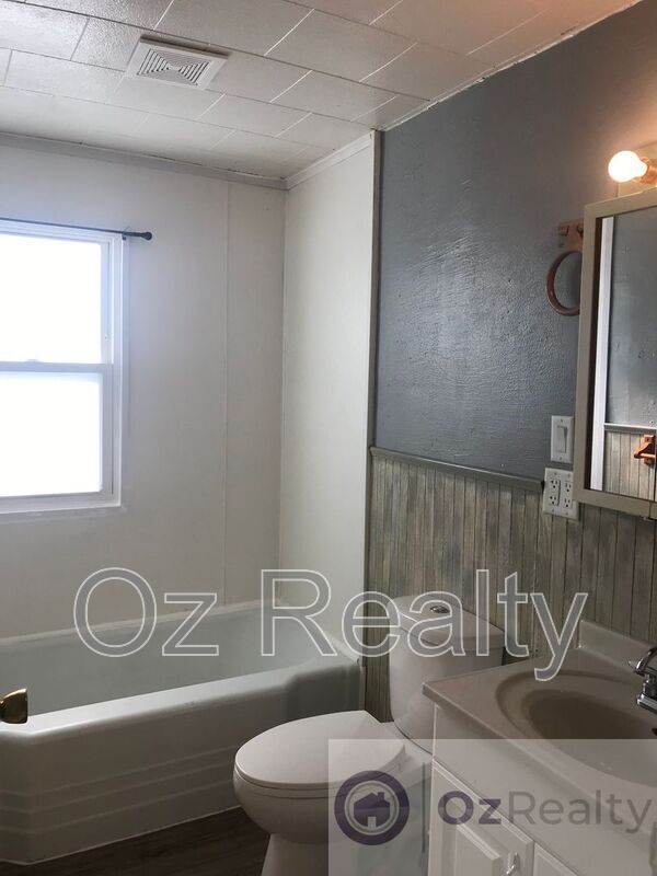 123 S Masters Court Condo Unit 1/2 Condo for Rent in Maumee, OH