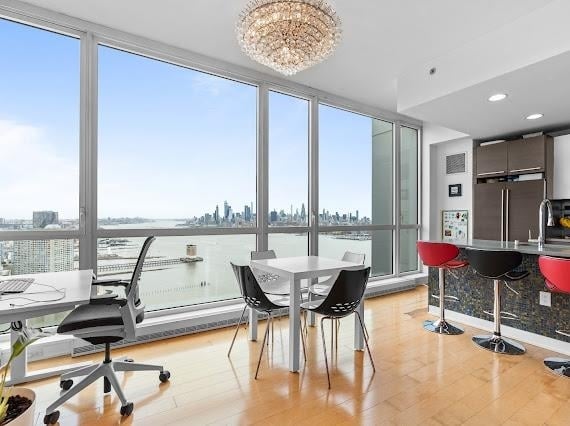 Building Photo - 2 2nd St Unit 4001